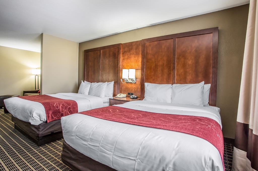 Comfort Suites Delavan - Lake Geneva Area Exterior foto
